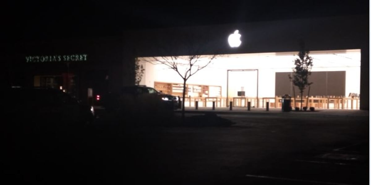 Apple Store Reno Reno Police investigate attempted burglary at Apple store