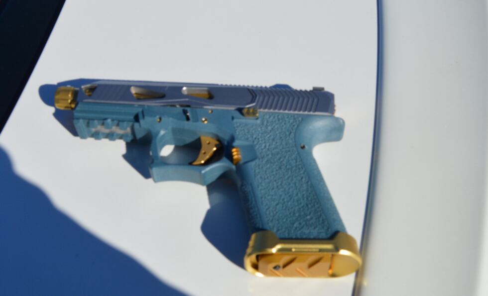 Carson Gun Three arrested in Carson City, face drug and gun charges