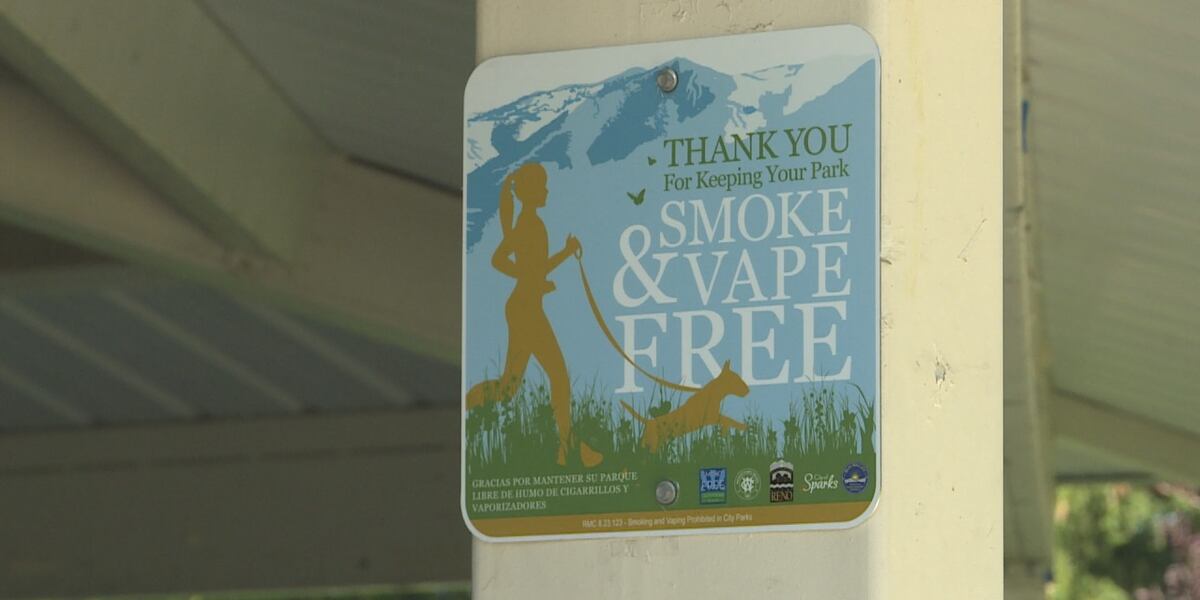 Smoke-free signs added to local parks Smoke-free signs added to local parks