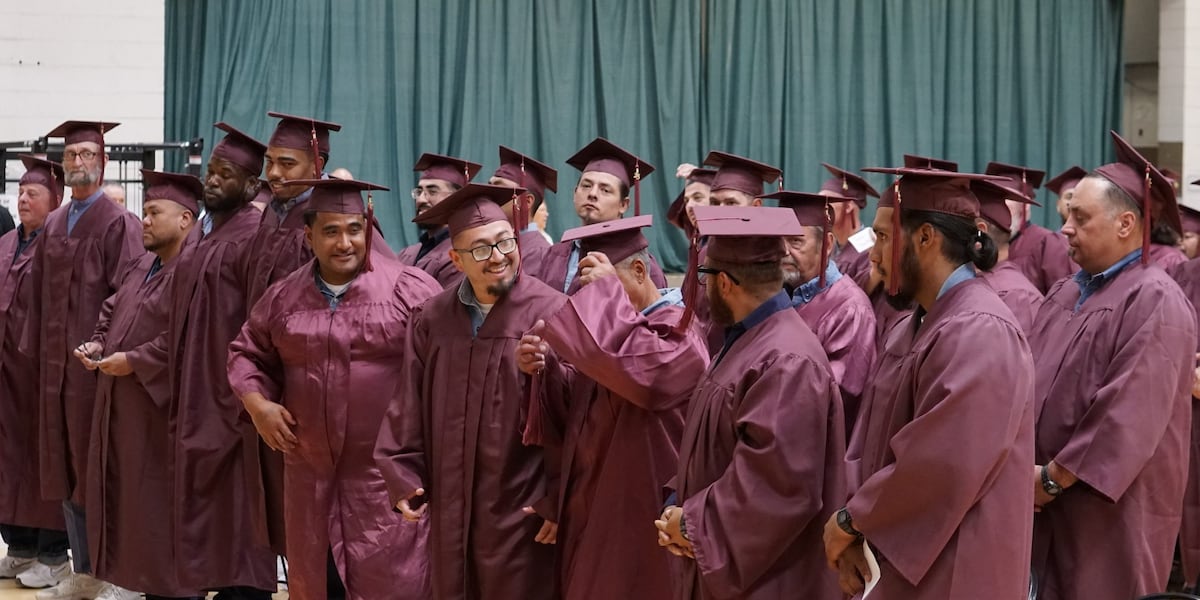 99 Carson City inmates receive diplomas