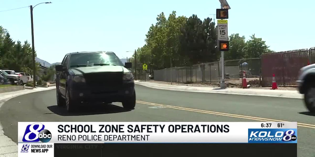 Trafic Reno Eight officers from the Reno Police Department Traffic Division ...